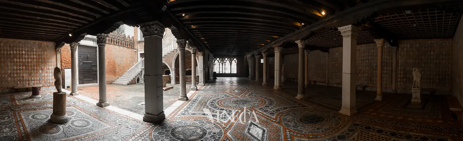 Panorámica de la primera planta del palacio Ca’ d’Oro